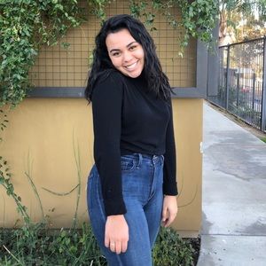 Meet your Posher, Alanee